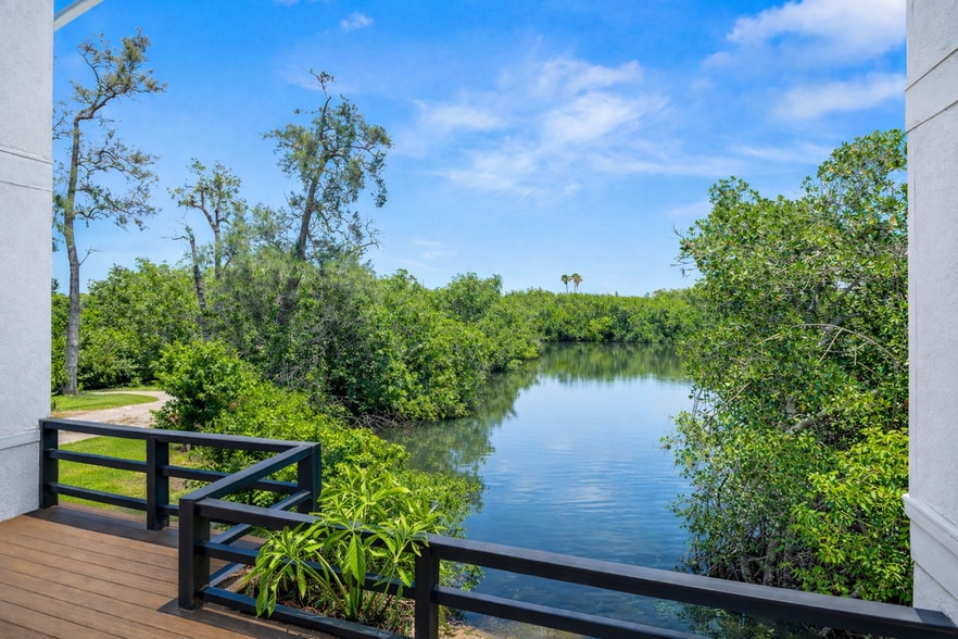 Interior Photo - Seminole Vista