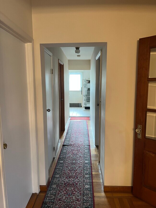 Building Photo - 314 N Fulton Ave