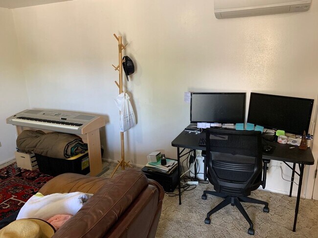 Building Photo - 1B/1B Pet Friendly Apartment South of BYU