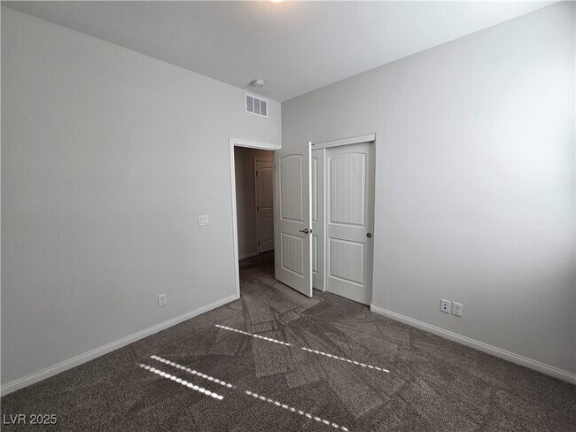 Building Photo - 5846 Steinbeck Vly St