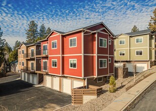 Building Photo - *SPECIAL REDUCED SECURITY DEPOSIT* New 2 Bed/1 Bath Duplex Apartment with Two Car Garage - Westsi...