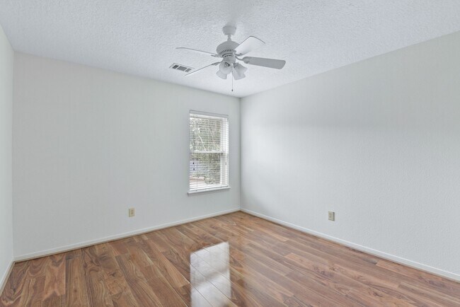 Building Photo - 23030 N Warmstone Way