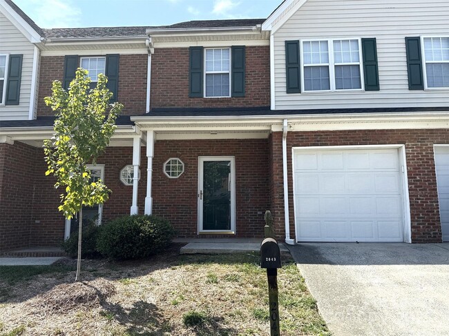 Primary Photo - 2043 Lennox Square Rd