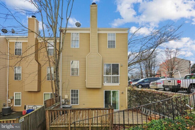Building Photo - 13029 Cherry Bend Terrace