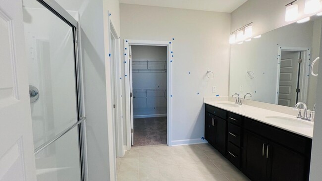 Building Photo - BRAND NEW & Beautiful Townhome with 2 car ...