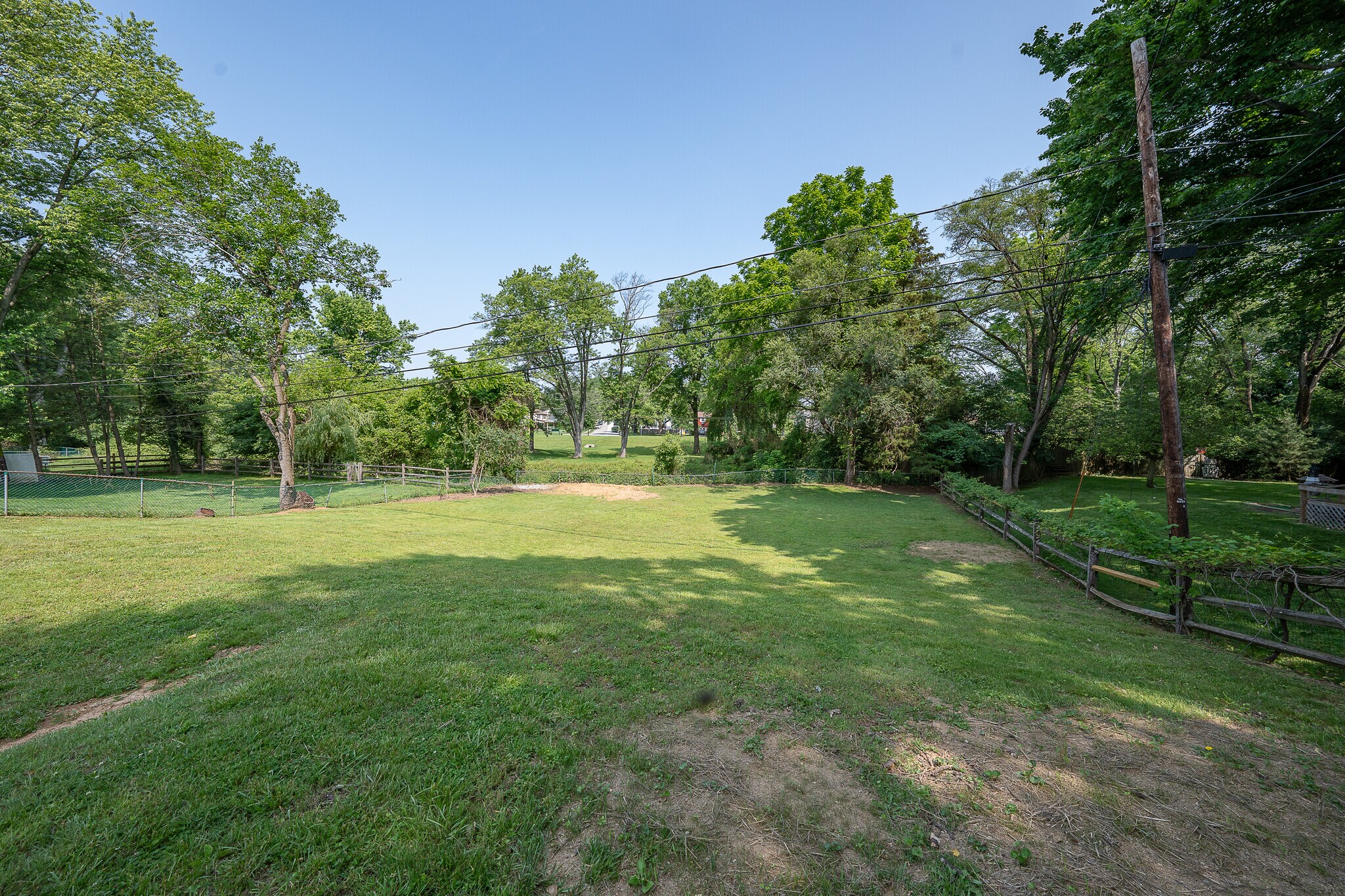Building Photo - 503 Poplar Rd