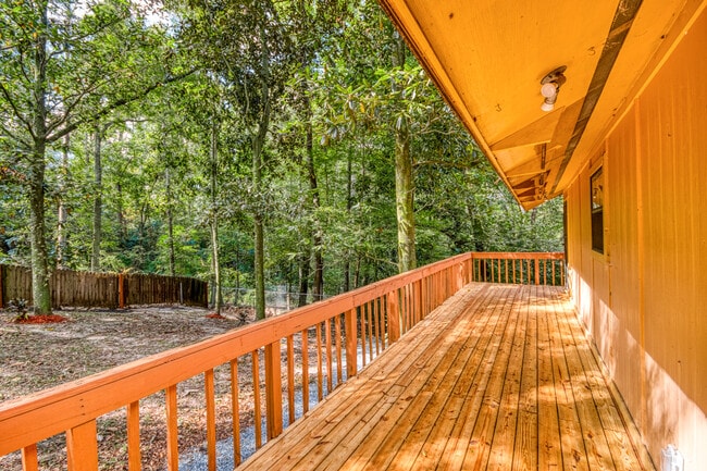 Building Photo - 289 Fern Hollow Rd