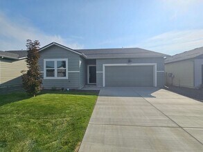Building Photo - New build! October rent free