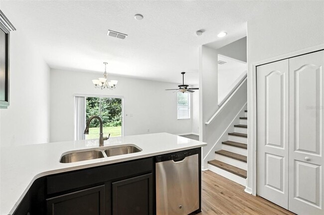 Building Photo - 10608 Savannah Plantation Ct