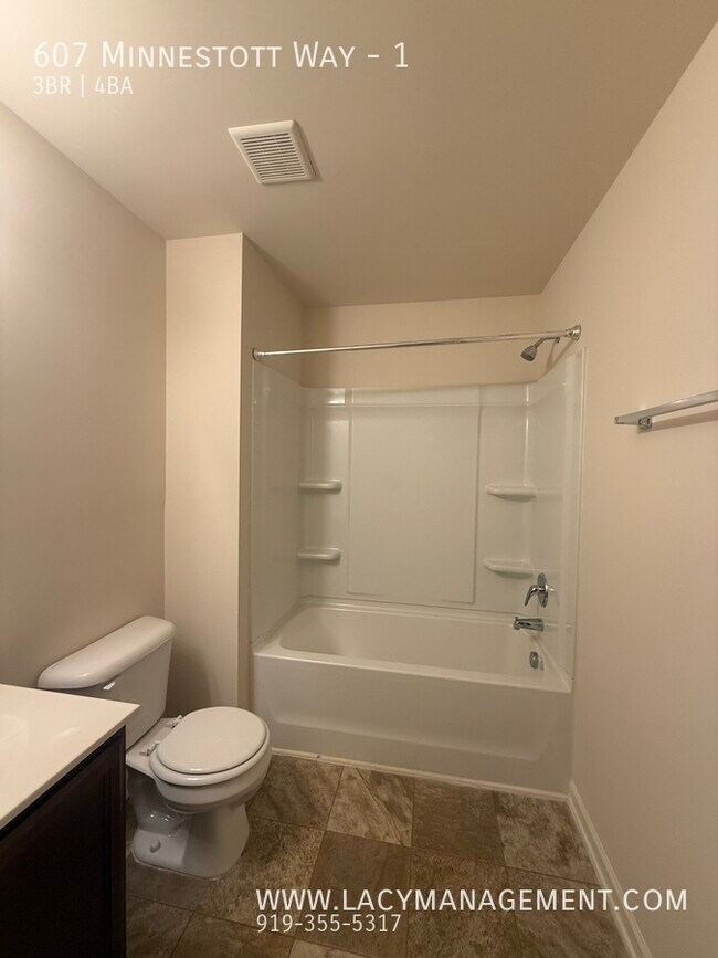Building Photo - 607 Minnestott Way