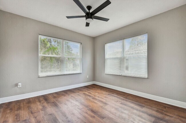 Building Photo - Introducing the Jewel of Ybor City: A Full...