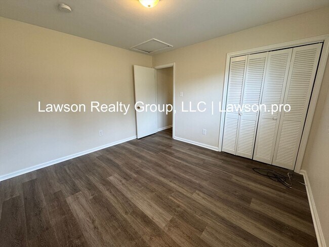 Building Photo - Pennsylvania 4501-4503