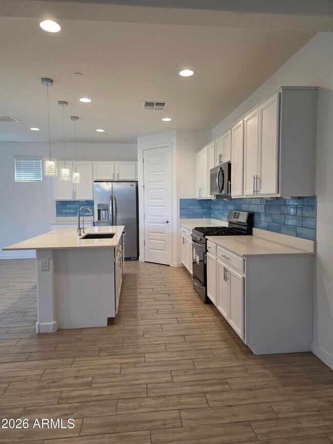 Building Photo - 12518 W Cassia Trail