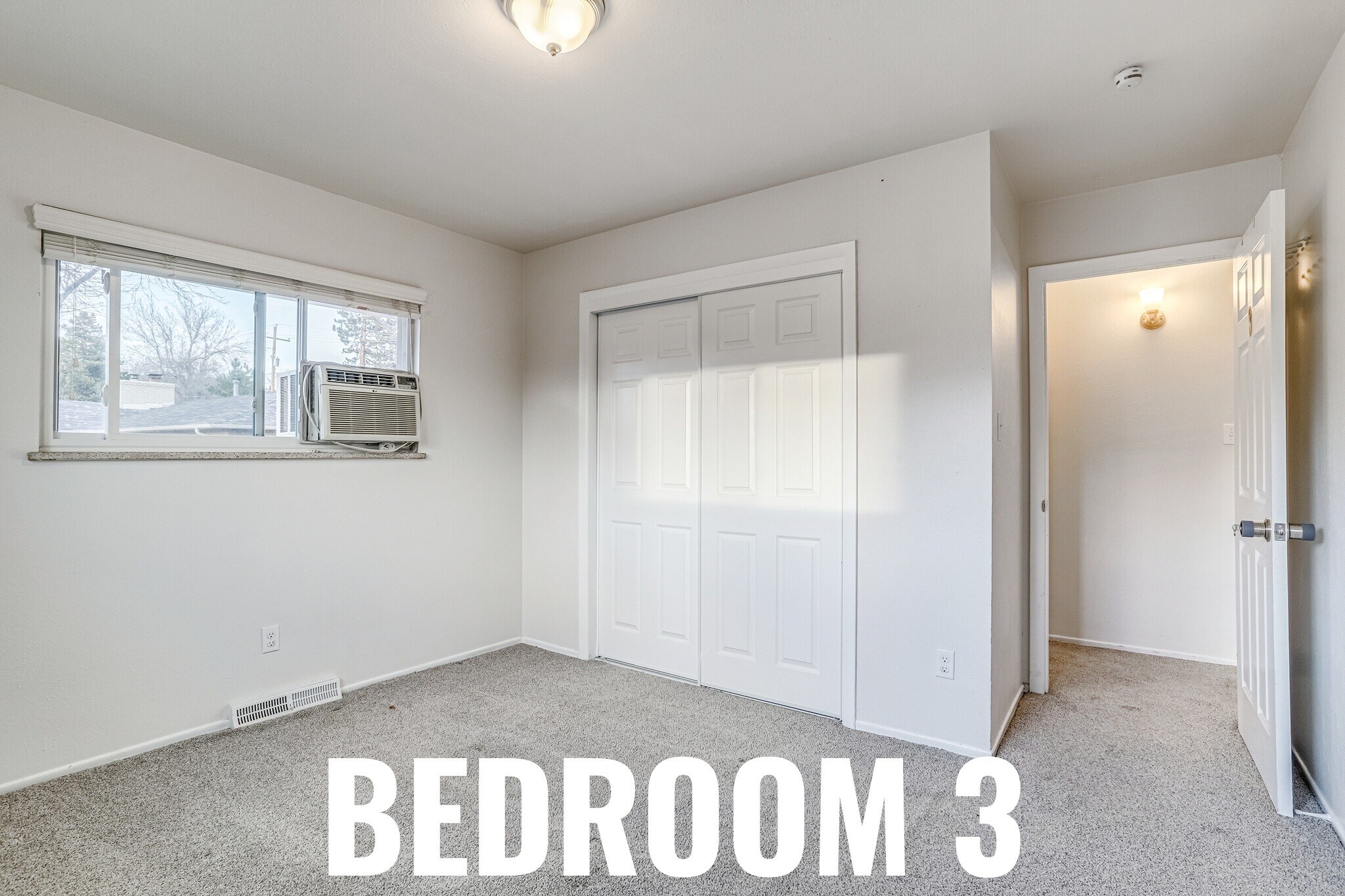 Building Photo - 2860 S Golden Way