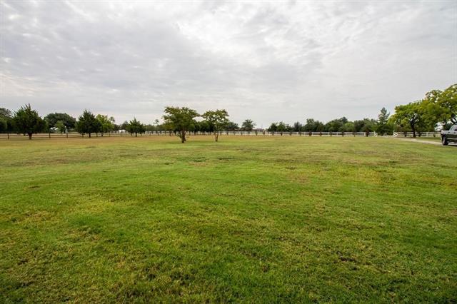 Building Photo - 12 Estates Rd