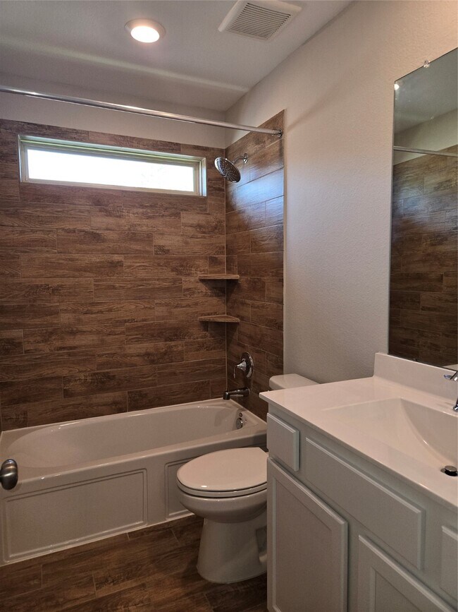 Building Photo - 15227 Deseo Dr