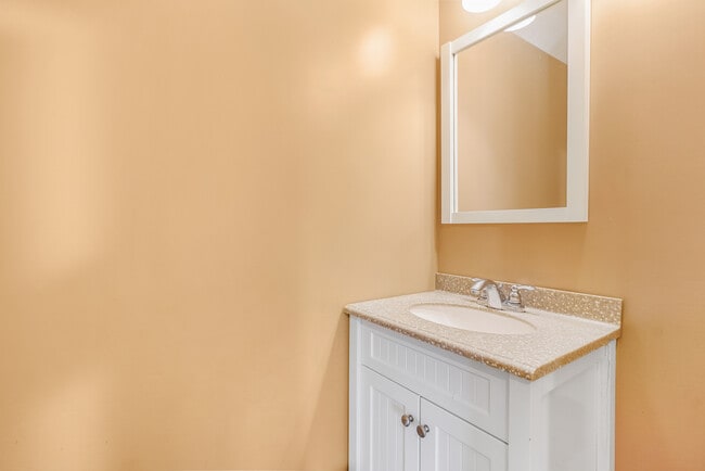 Building Photo - 1119 Pennywort Cir