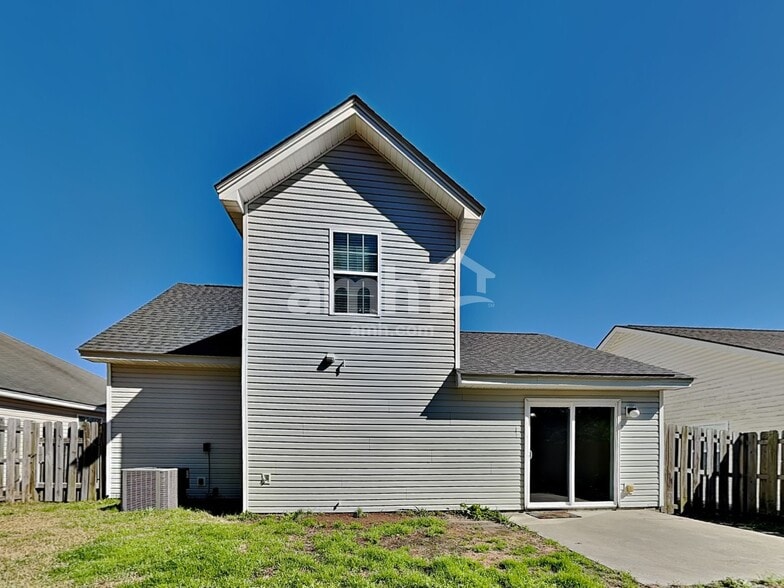 Building Photo - 67 Corsair Cir