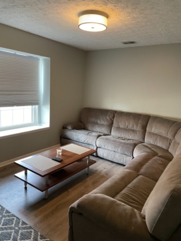 Building Photo - 2957 Charmwood Ct