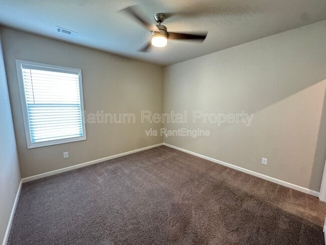 Building Photo - 3778 Franks Wy