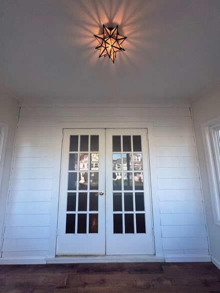 Perfect place for some privacy and catch up on some reading - 135 Dover Rd