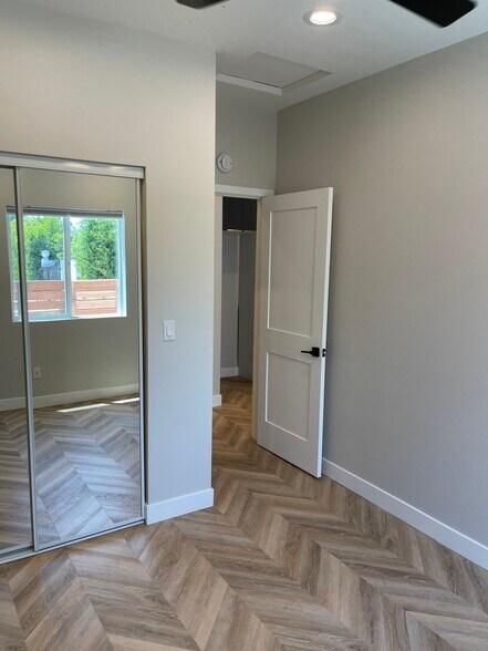 Building Photo - 487 Saint Augustine Ave