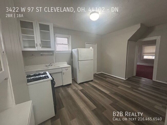 Building Photo - Spacious 2-Bedroom Multi-Family Home – Per...