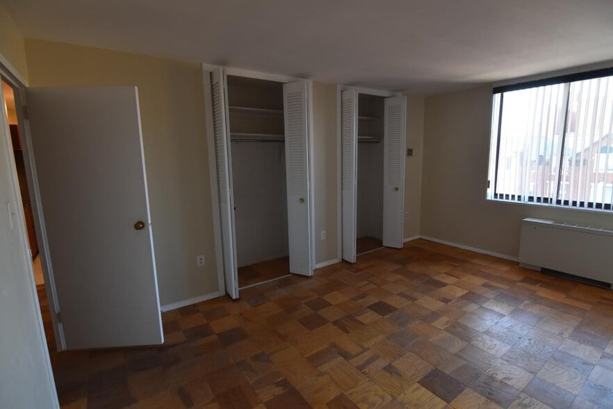 Building Photo - 2030 F St NW