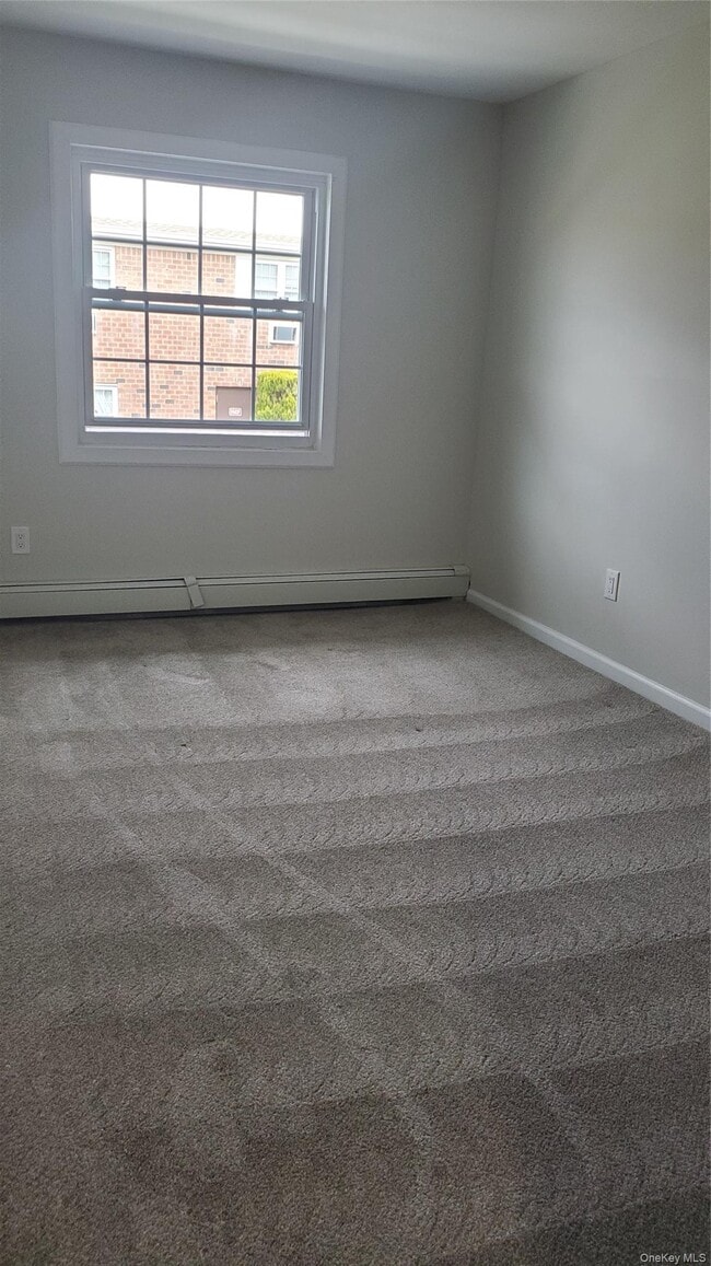 Building Photo - 460 Old Town Rd