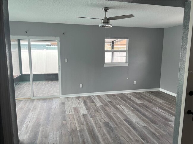 Building Photo - 4333 Blonigen Ave