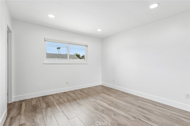 Building Photo - 17151 Hague Ln