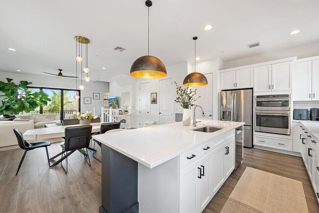 Building Photo - 5157 Beckman Ter