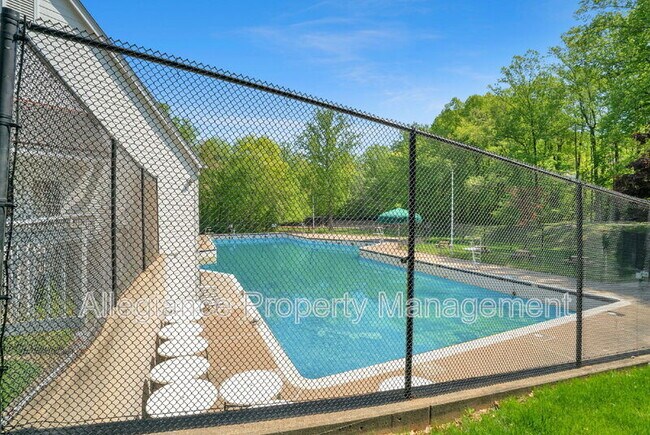 Building Photo - 5824 Wye Oak Commons Ct