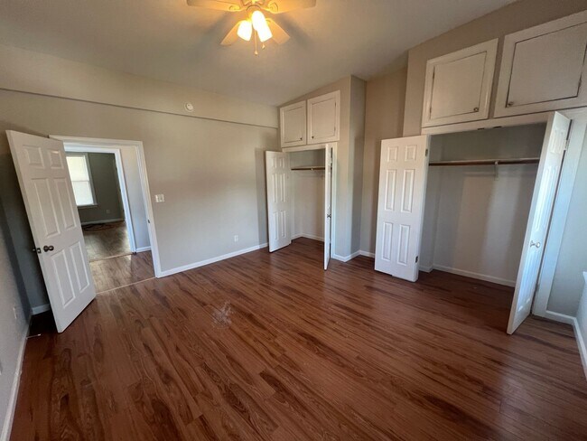 Building Photo - Beautifully Updated 2 bdrm/2bth Home Located in the Peter Paul Neighborhood mere minutes from Dow...