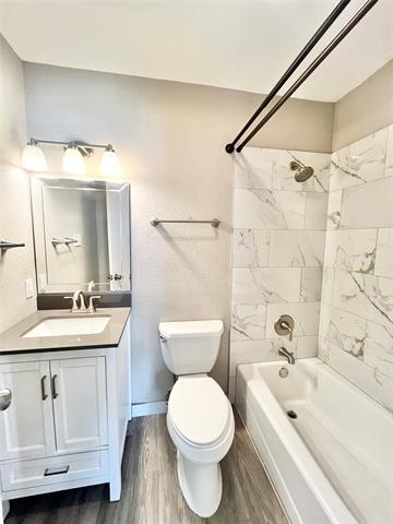 Building Photo - 2403 Kingsford Ct