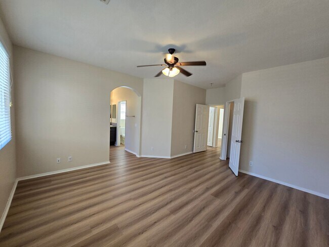 Building Photo - 42534 Coronet Ct