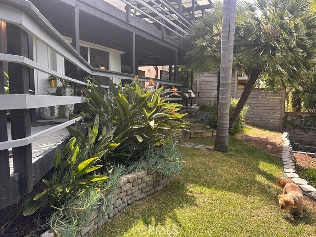 Building Photo - 736 Griffith Pl