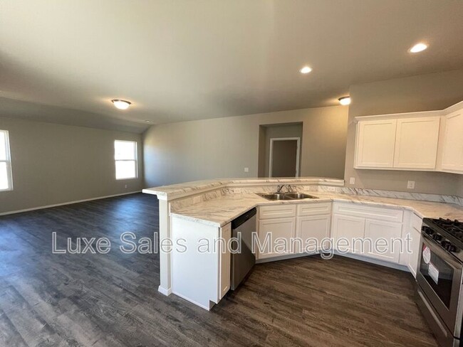 Building Photo - 16126 S 88th E Ave