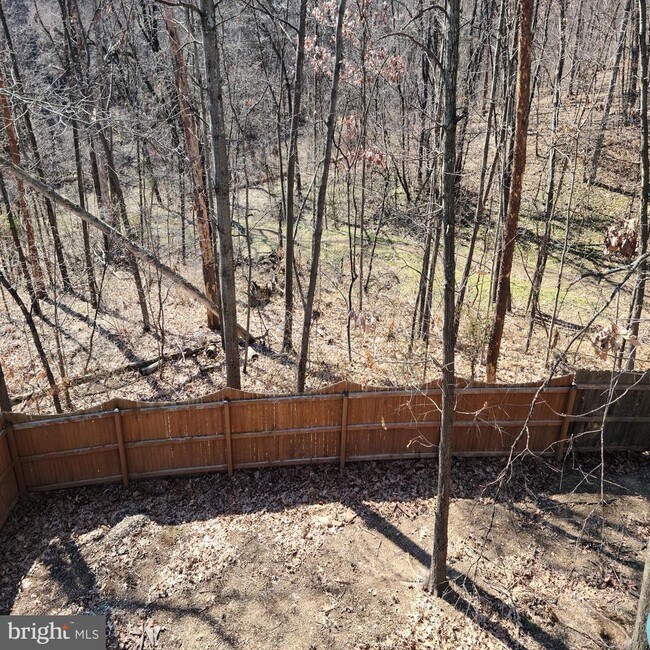 Building Photo - 135 Hill Valley Dr