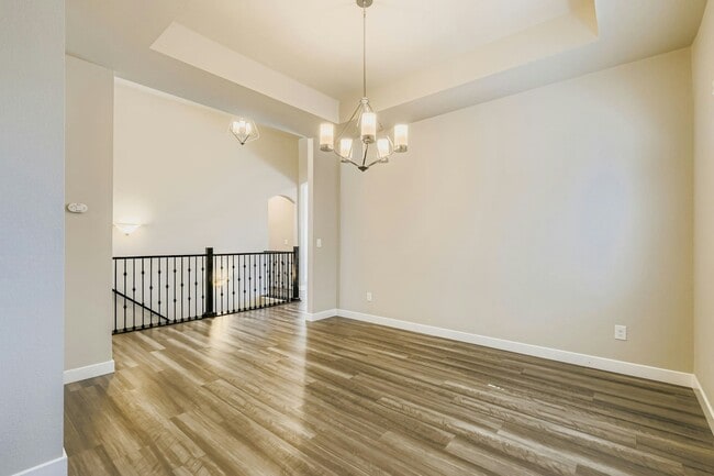 Building Photo - 10523 Summer Rdg Dr