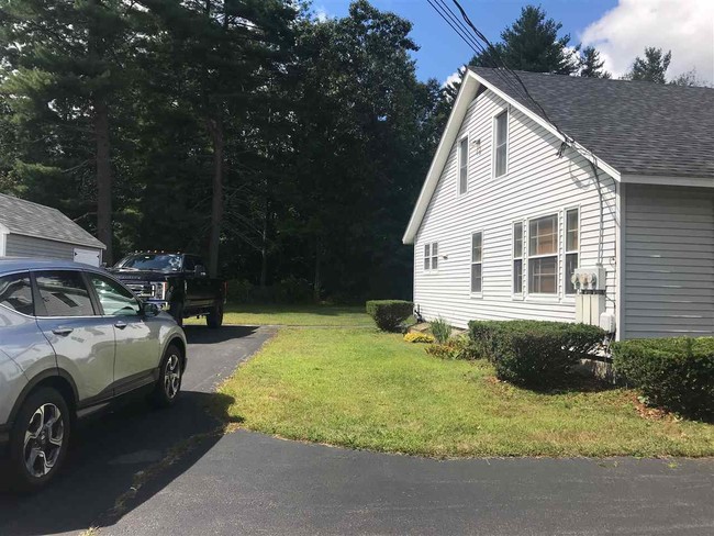 Building Photo - 6 Winsor Ave