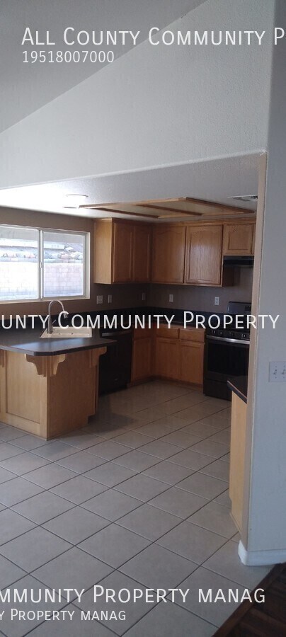 Building Photo - 8613 Bolero Dr