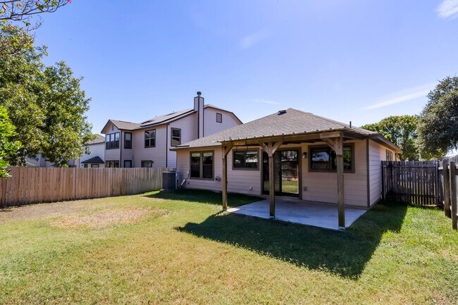 Building Photo - 8510 Starview St