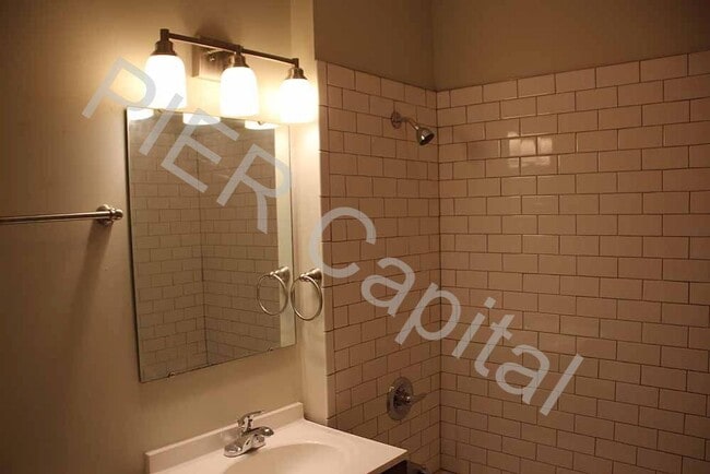 Building Photo - 2824 163rd Pl