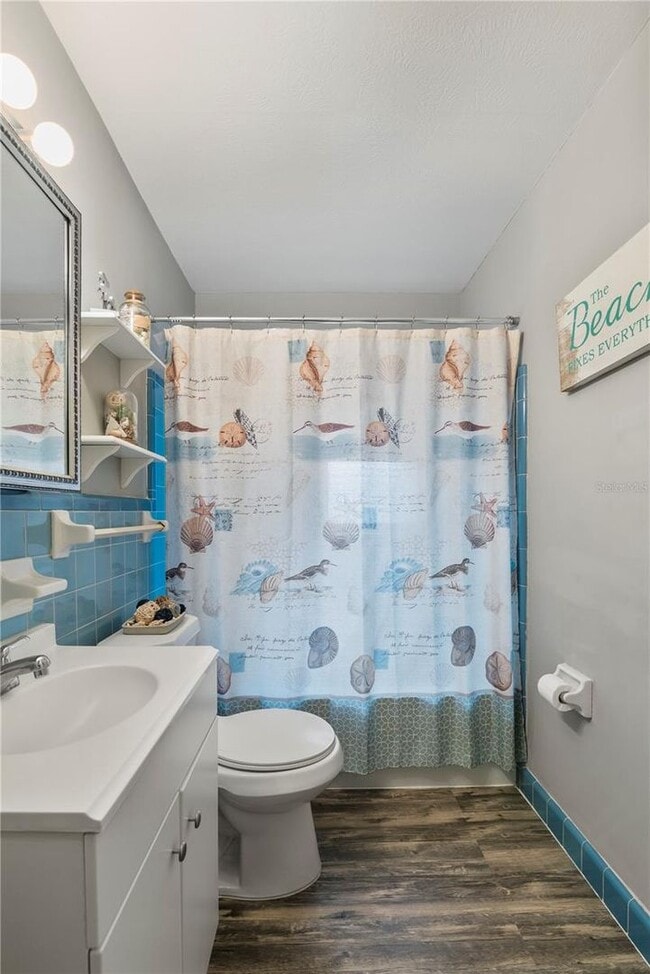 Building Photo - 1653 Peruvian Ln