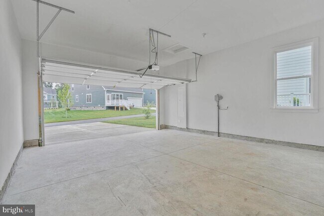 Building Photo - 42779 Cannon Chapel Dr
