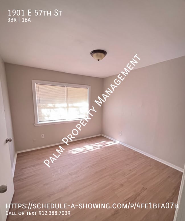 Building Photo - 1901 E 57th St