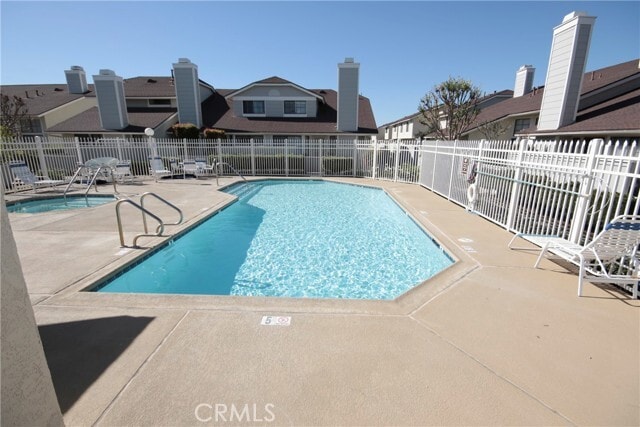 Building Photo - 1700 W Cerritos Ave