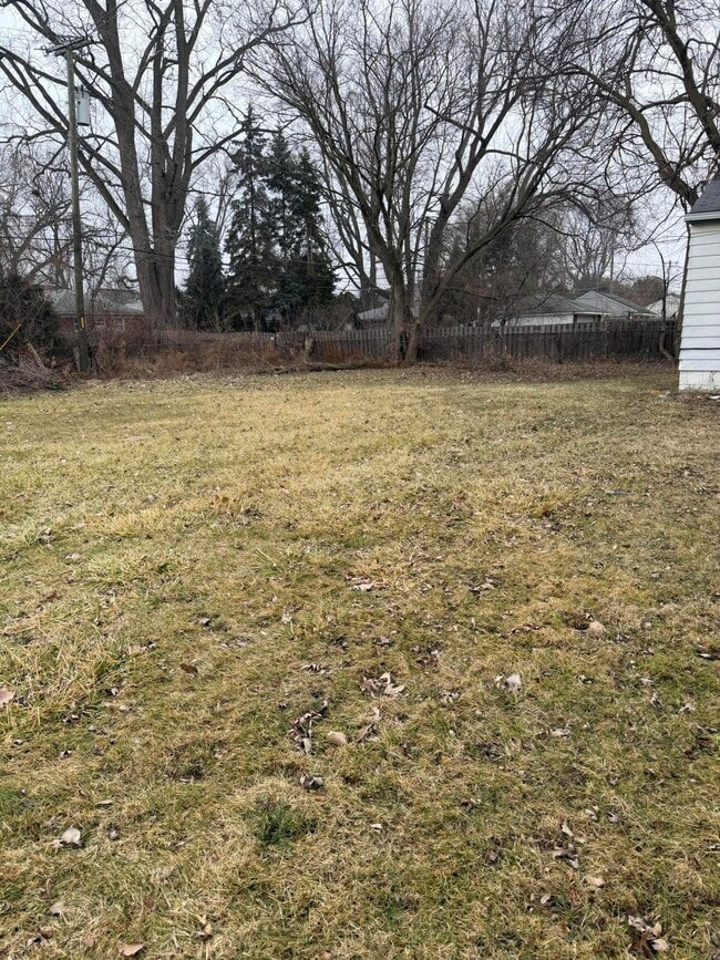 Building Photo - 19133 MacArthur