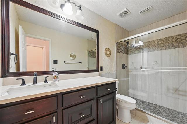 Building Photo - 3609 Edwards Dr